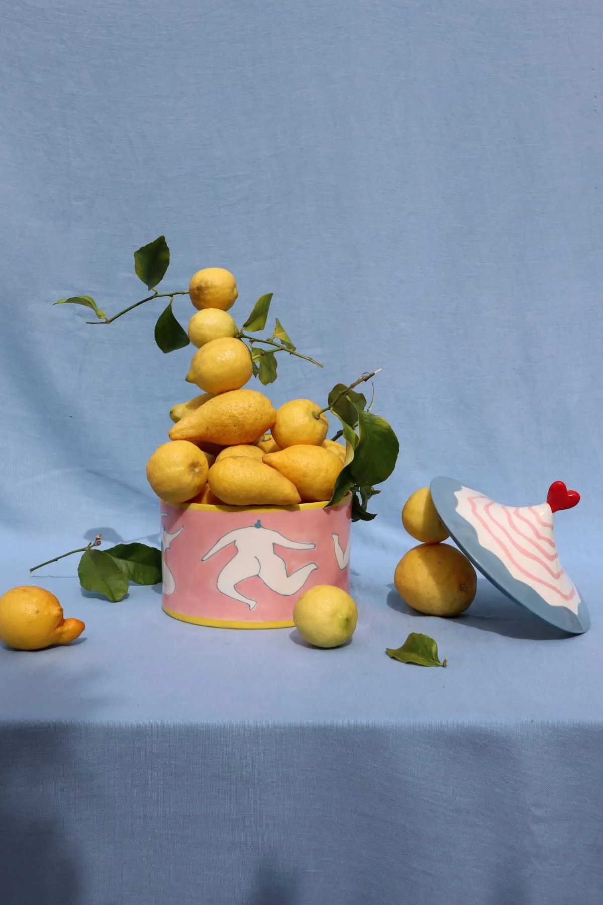 LAETITIA ROUGET - Jar, Dancing Queen... LAETITIA ROUGET - Jar, Dancing Queen...