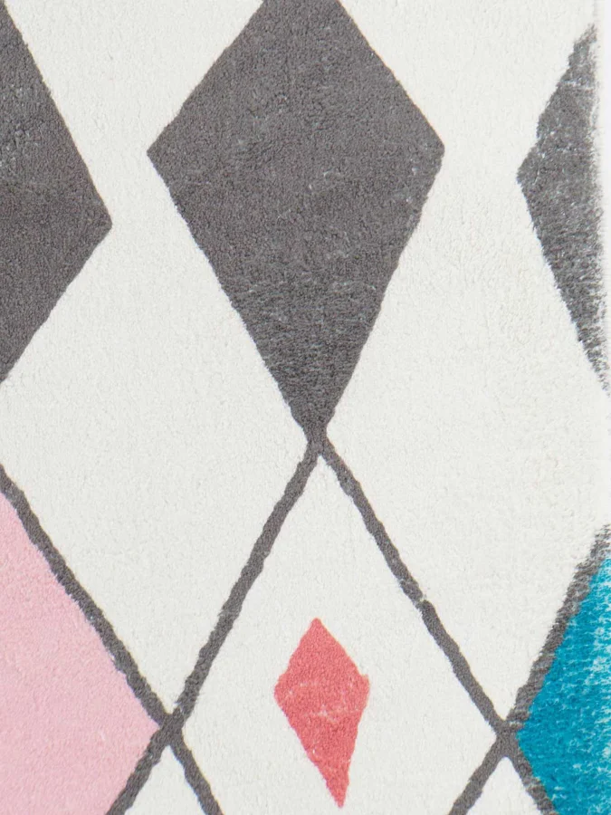 Item International -... 2