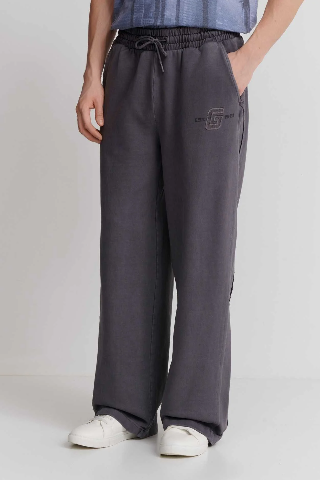 GUESS - GONDOUR PANT GUESS - GONDOUR PANT