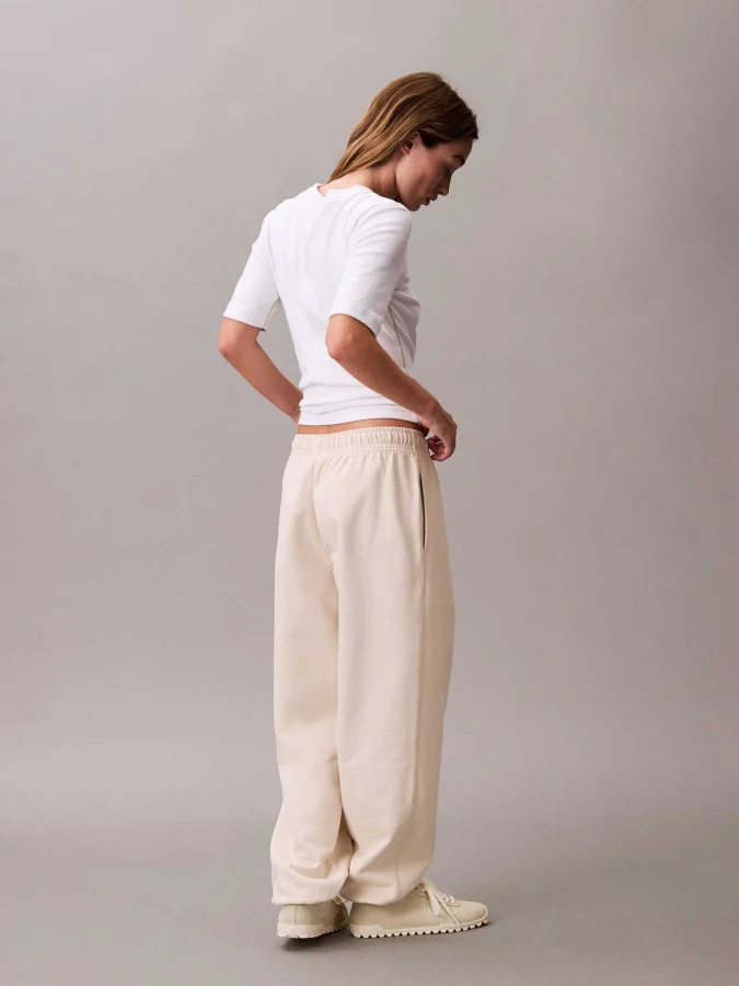 CALVIN KLEIN JEANS -... 2