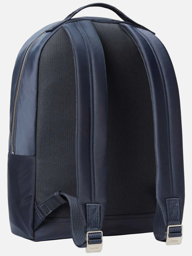 CALVIN KLEIN - SLEEK NYLON... 2