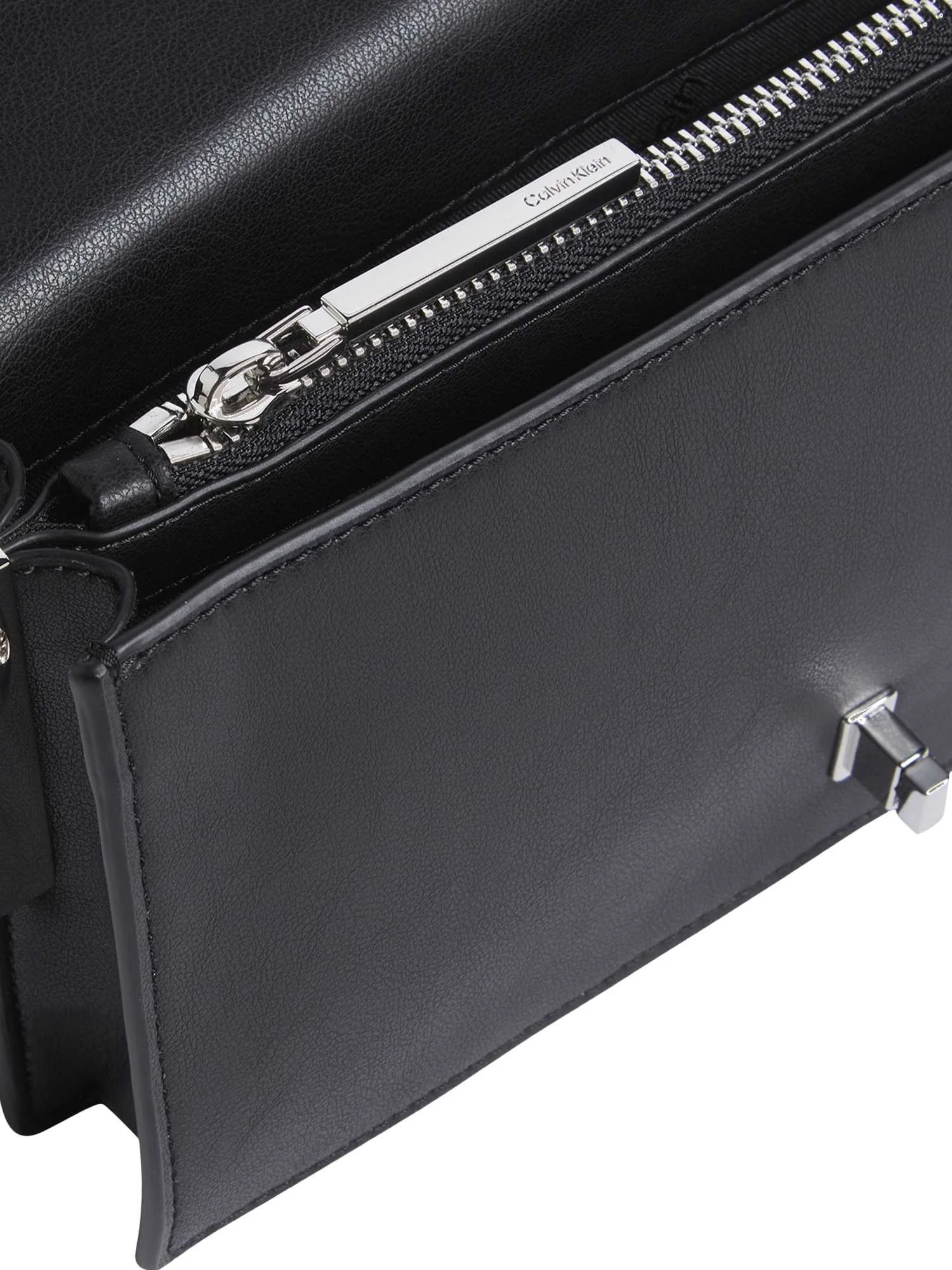 CALVIN KLEIN - CK RE-LOCK MINI CONV... CALVIN KLEIN - CK RE-LOCK MINI CONV...