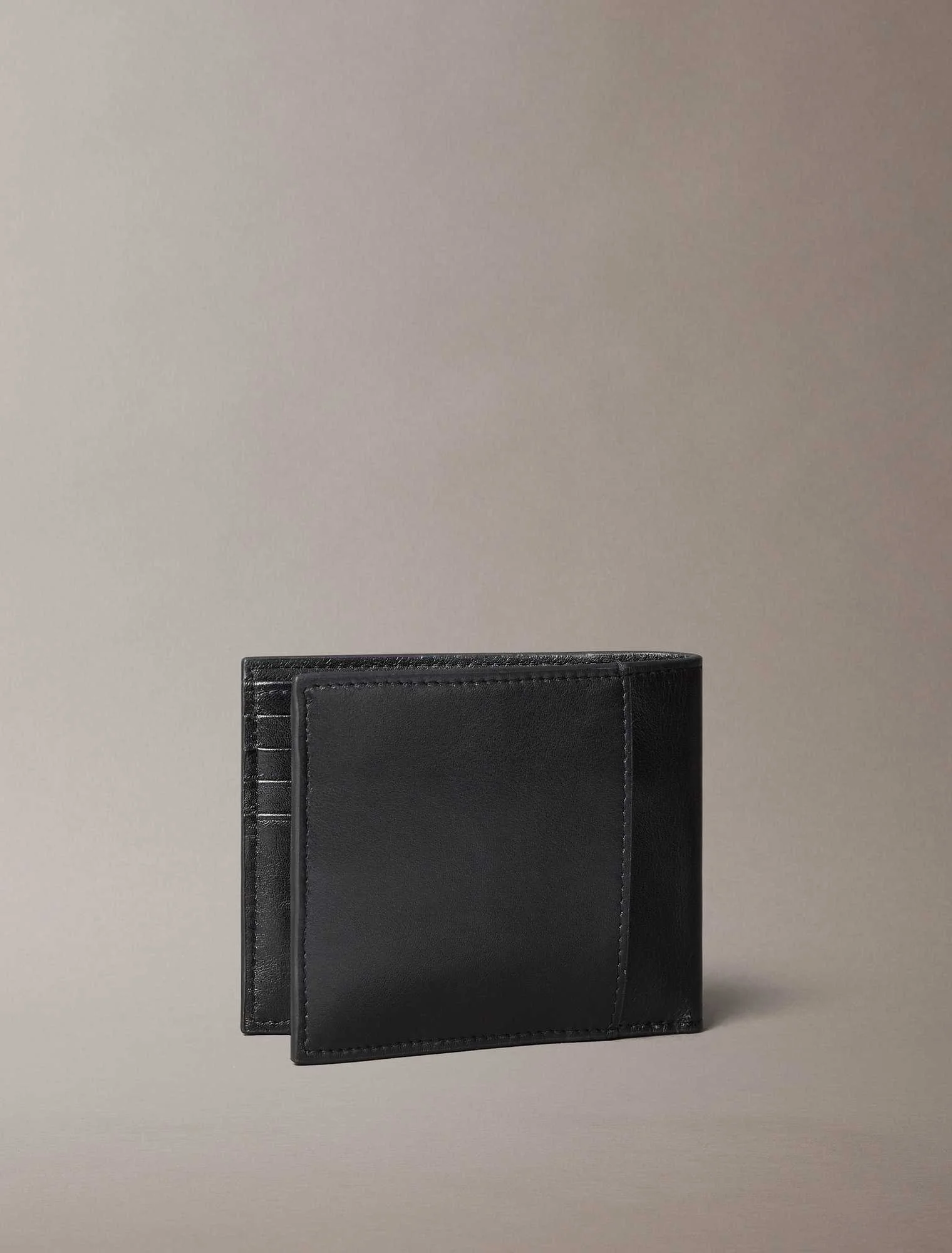 CALVIN KLEIN - CK EW BILLFOLD W/ COIN CALVIN KLEIN - CK EW BILLFOLD W/ COIN