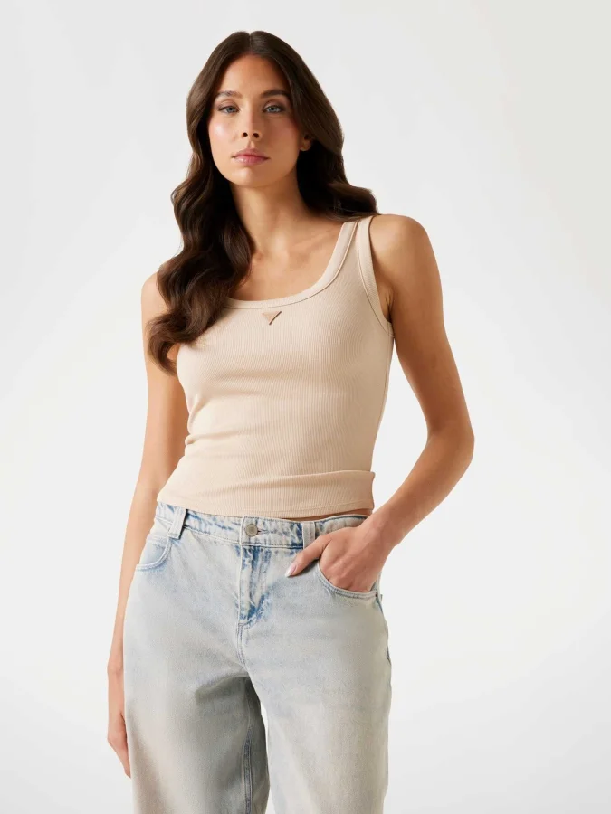 GUESS - SL TRIANGLE PATCH...