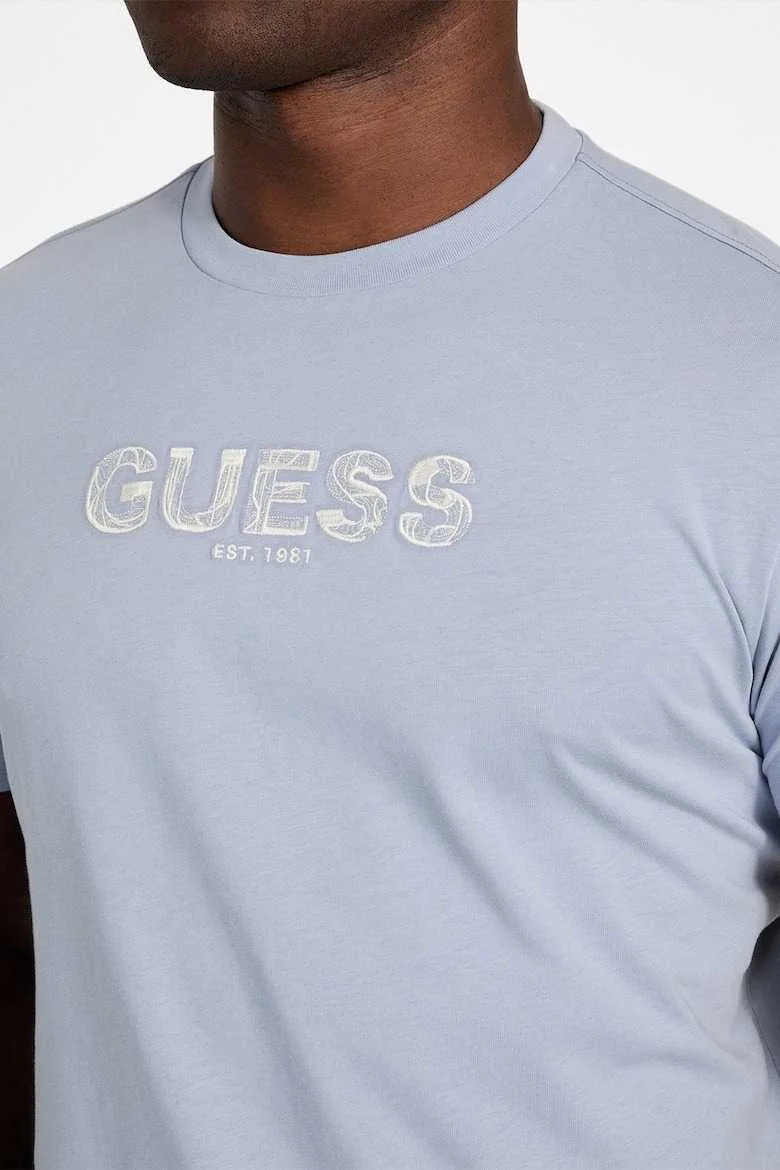 GUESS - SS BSC GUESS EMBROIDERY LOGO GUESS - SS BSC GUESS EMBROIDERY LOGO