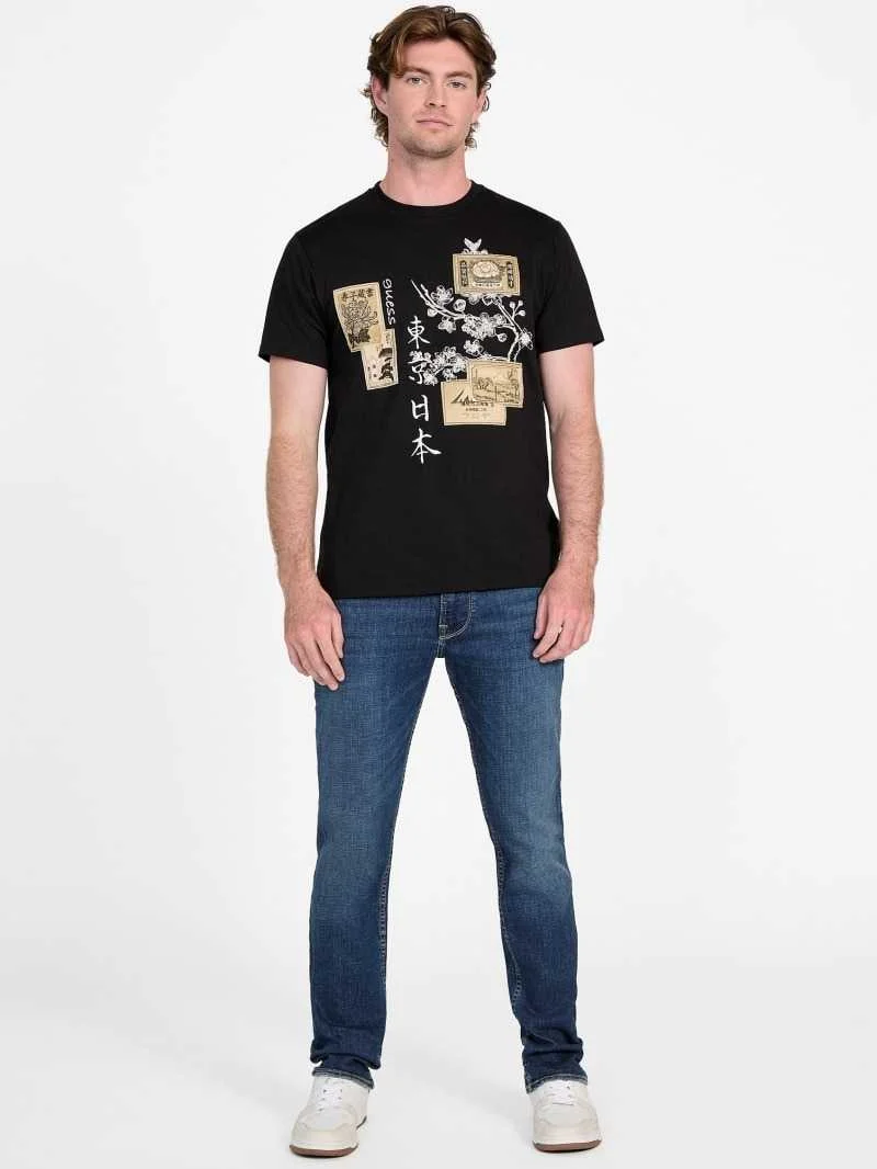 GUESS - SS BSC JAPANESE STAMPS TEE GUESS - SS BSC JAPANESE STAMPS TEE