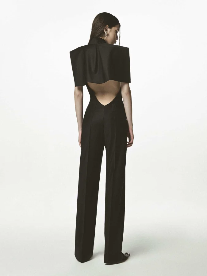 Materiel - CAPE & VEST... 2