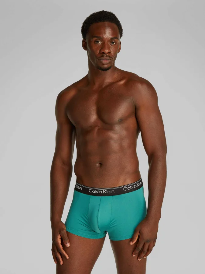 CALVIN KLEIN UNDERWEAR -... 2