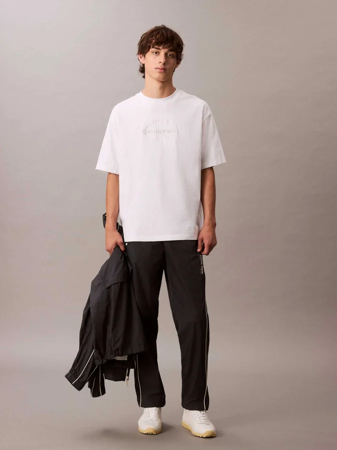 CALVIN KLEIN JEANS -...