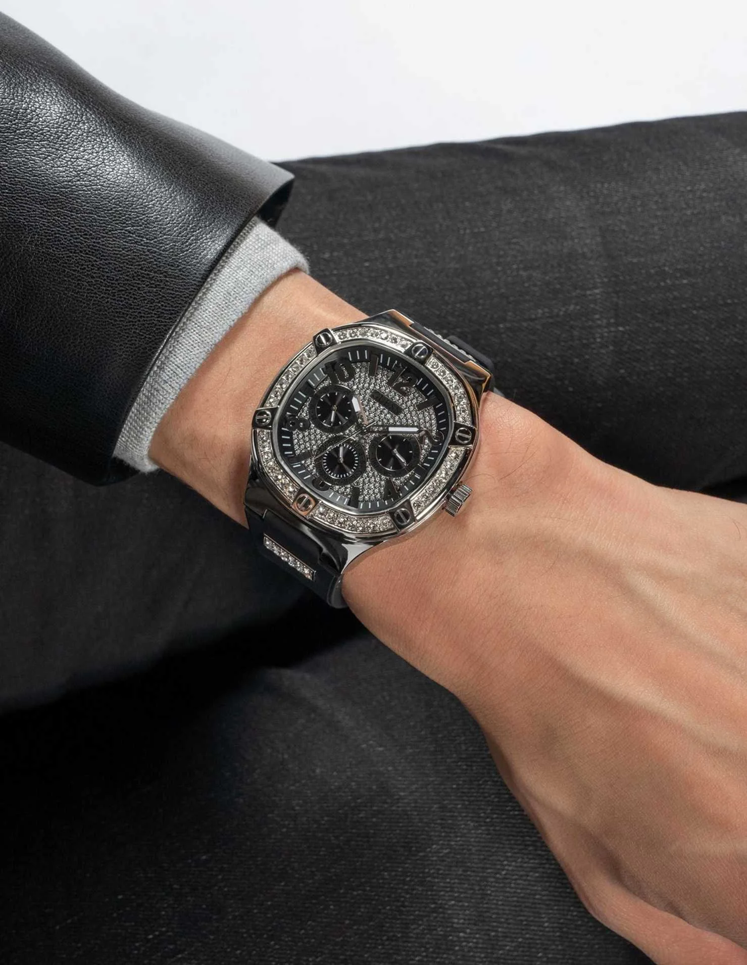 GUESS - DUKE GUESS - DUKE
