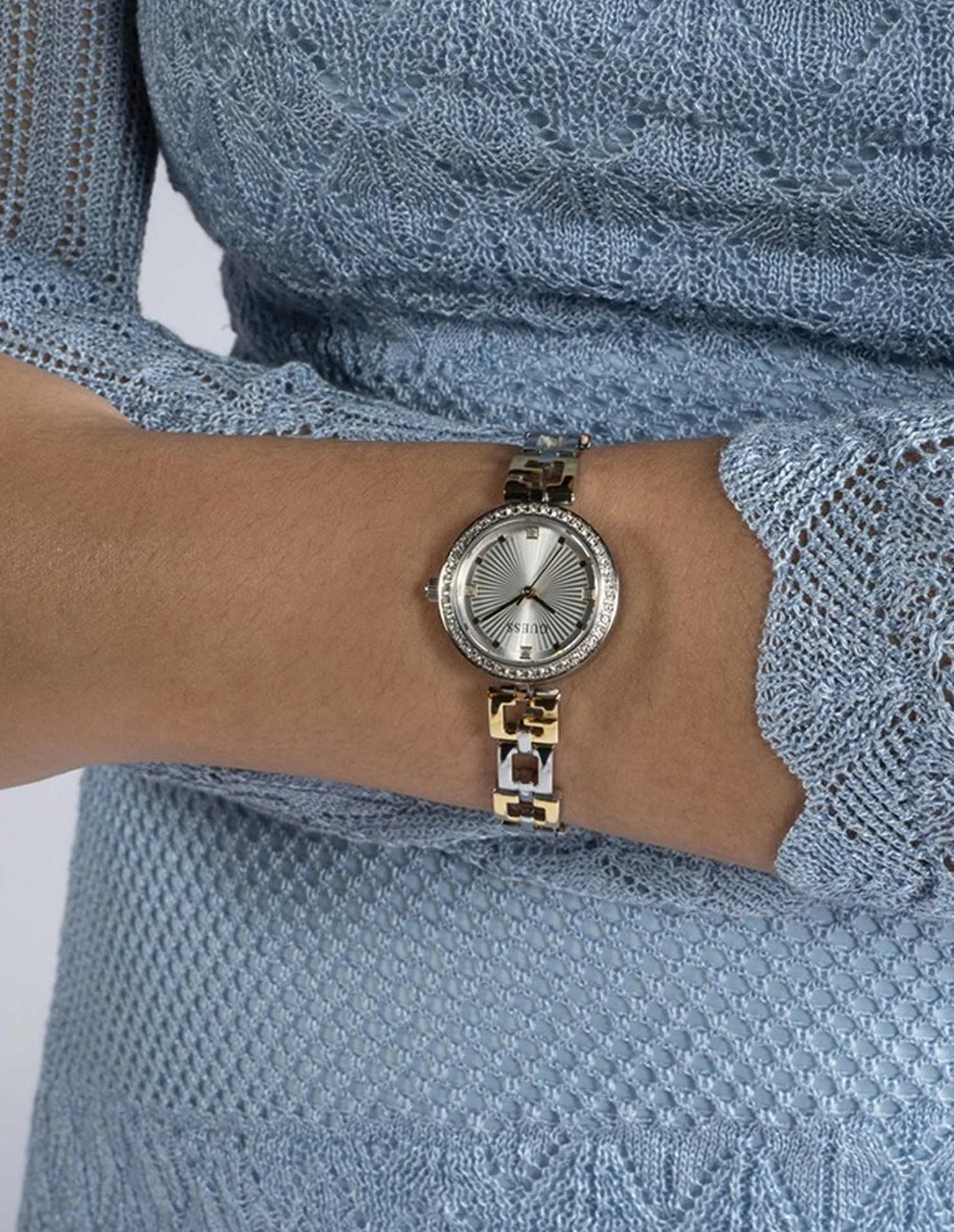 GUESS - LADY G GUESS - LADY G