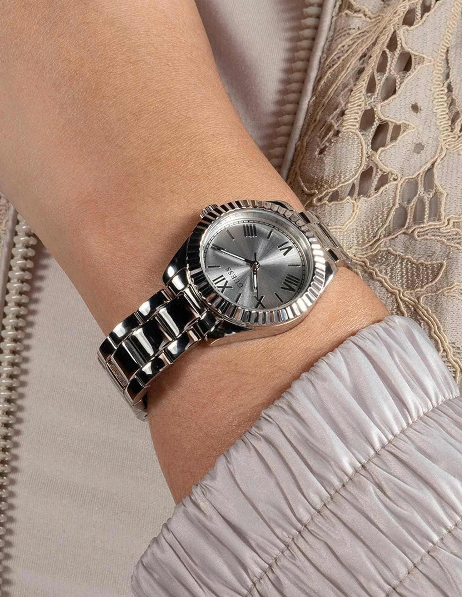 GUESS - MINI LUNA GUESS - MINI LUNA