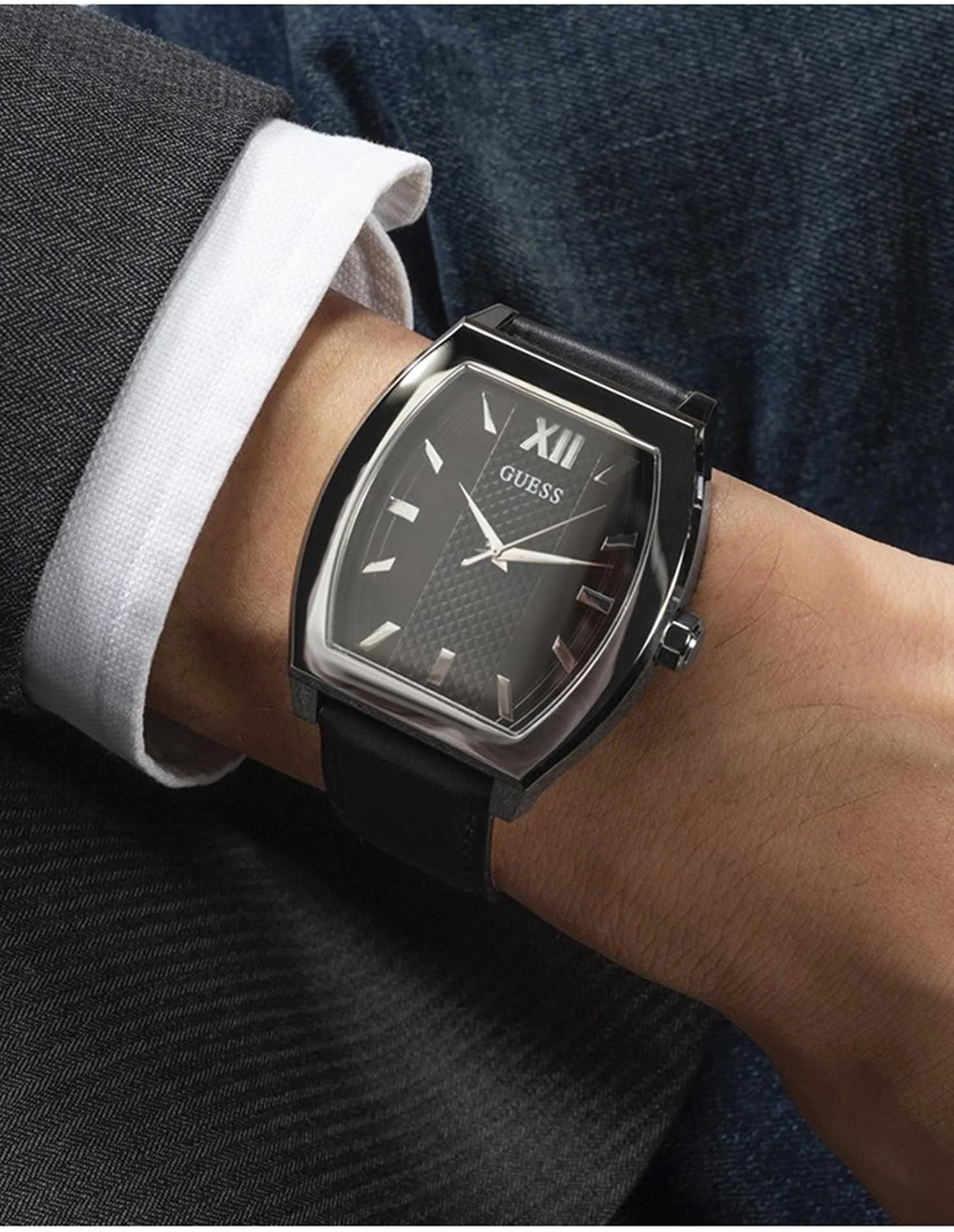 GUESS - PUNCTUAL GUESS - PUNCTUAL