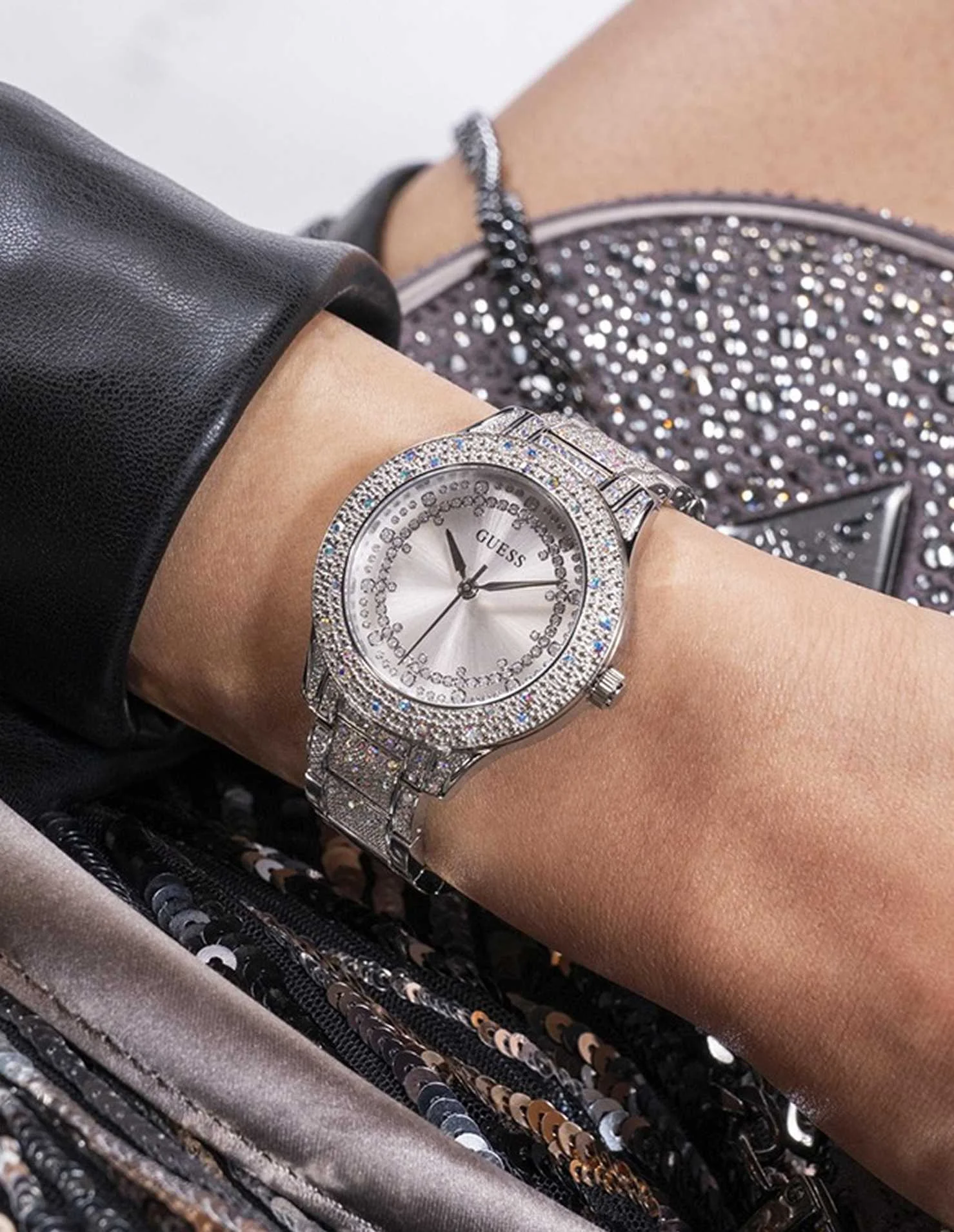 GUESS - SHOOTING STAR GUESS - SHOOTING STAR