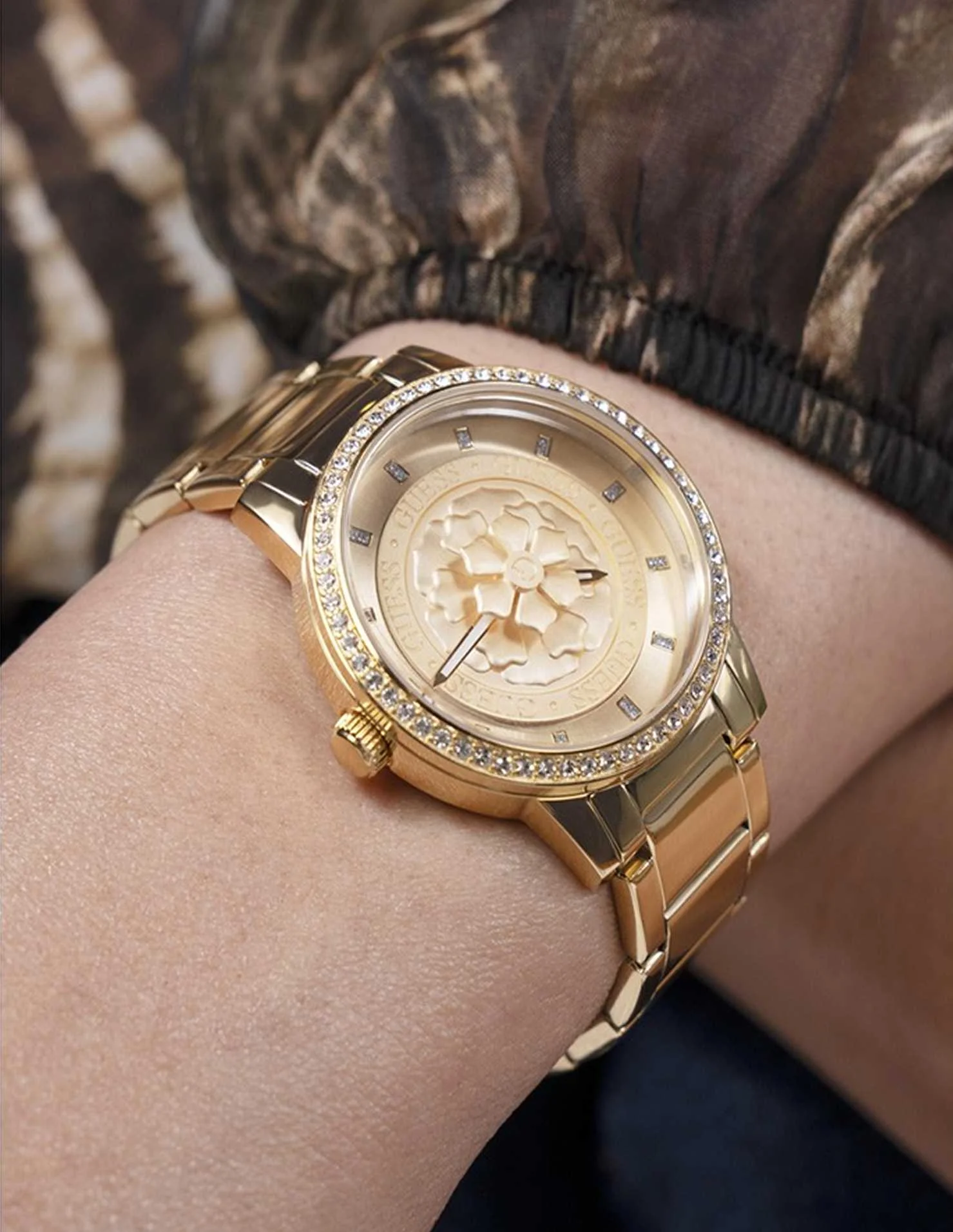 GUESS - PETAL GUESS - PETAL