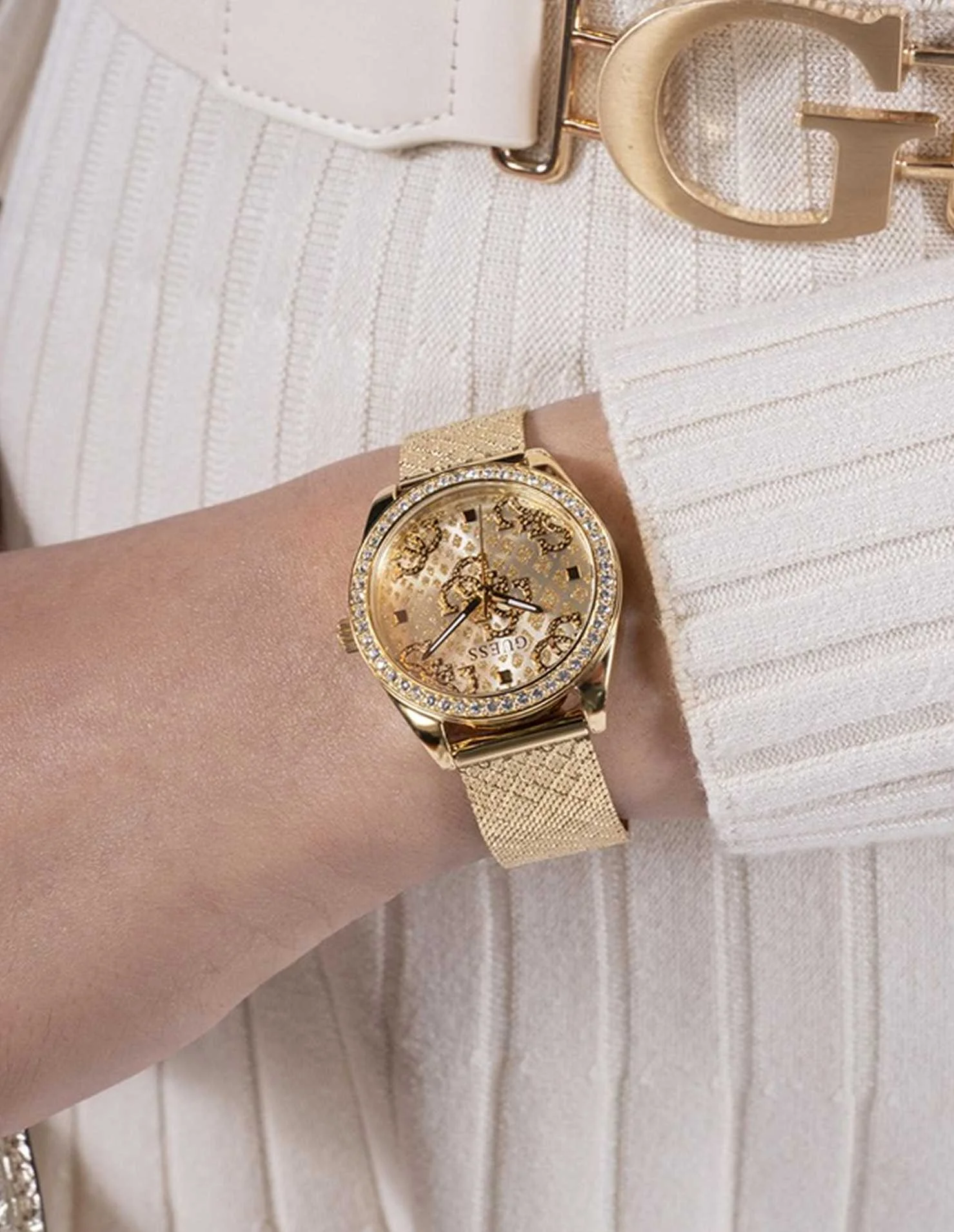 GUESS - BOA GUESS - BOA