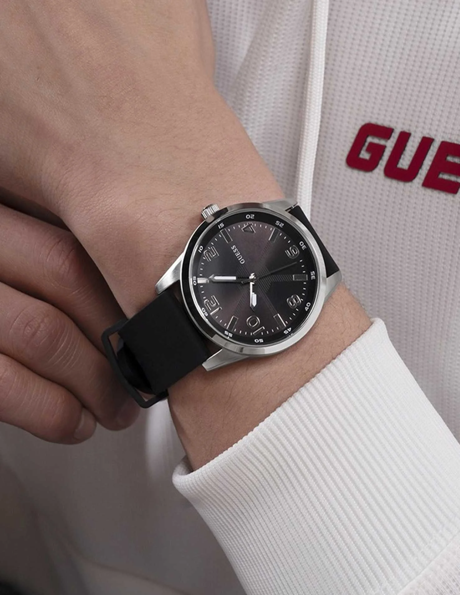 GUESS - MONTE GUESS - MONTE