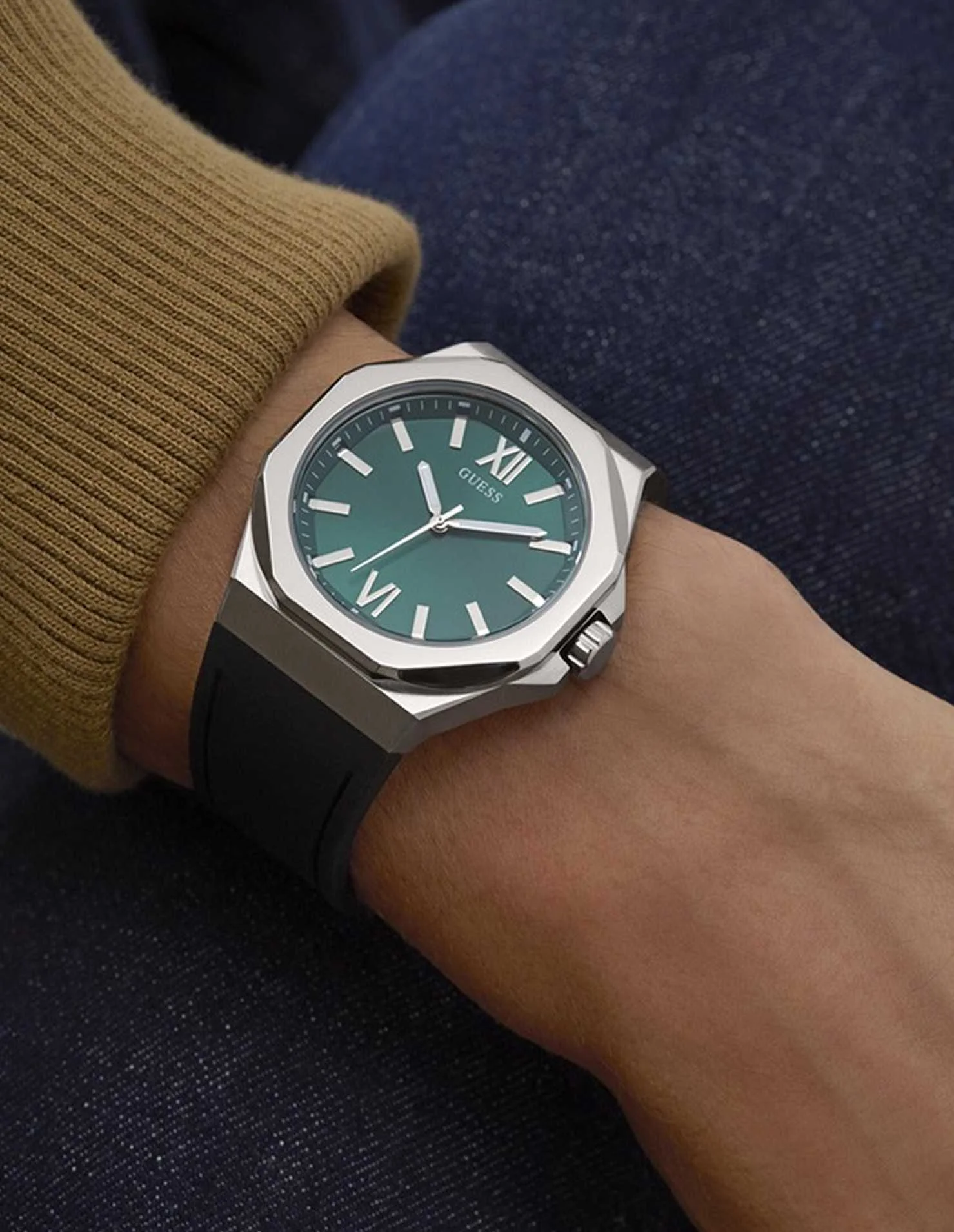 GUESS - EMPEROR GUESS - EMPEROR
