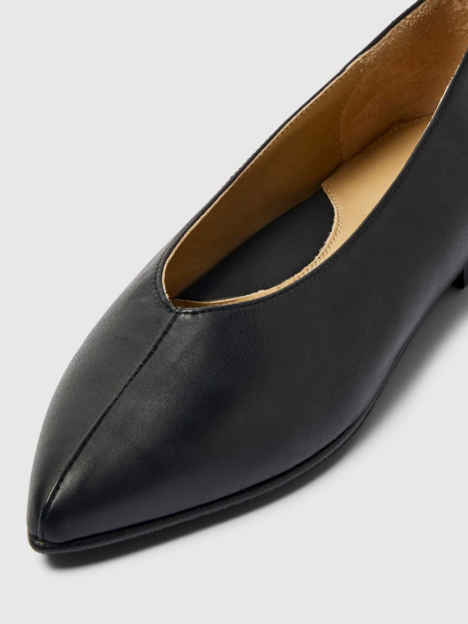 SELECTED WOMEN - SLFWHITNEY LEATHER... SELECTED WOMEN - SLFWHITNEY LEATHER...