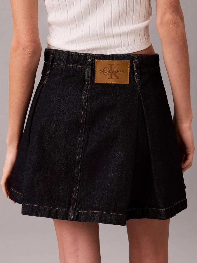 CALVIN KLEIN JEANS -... 2