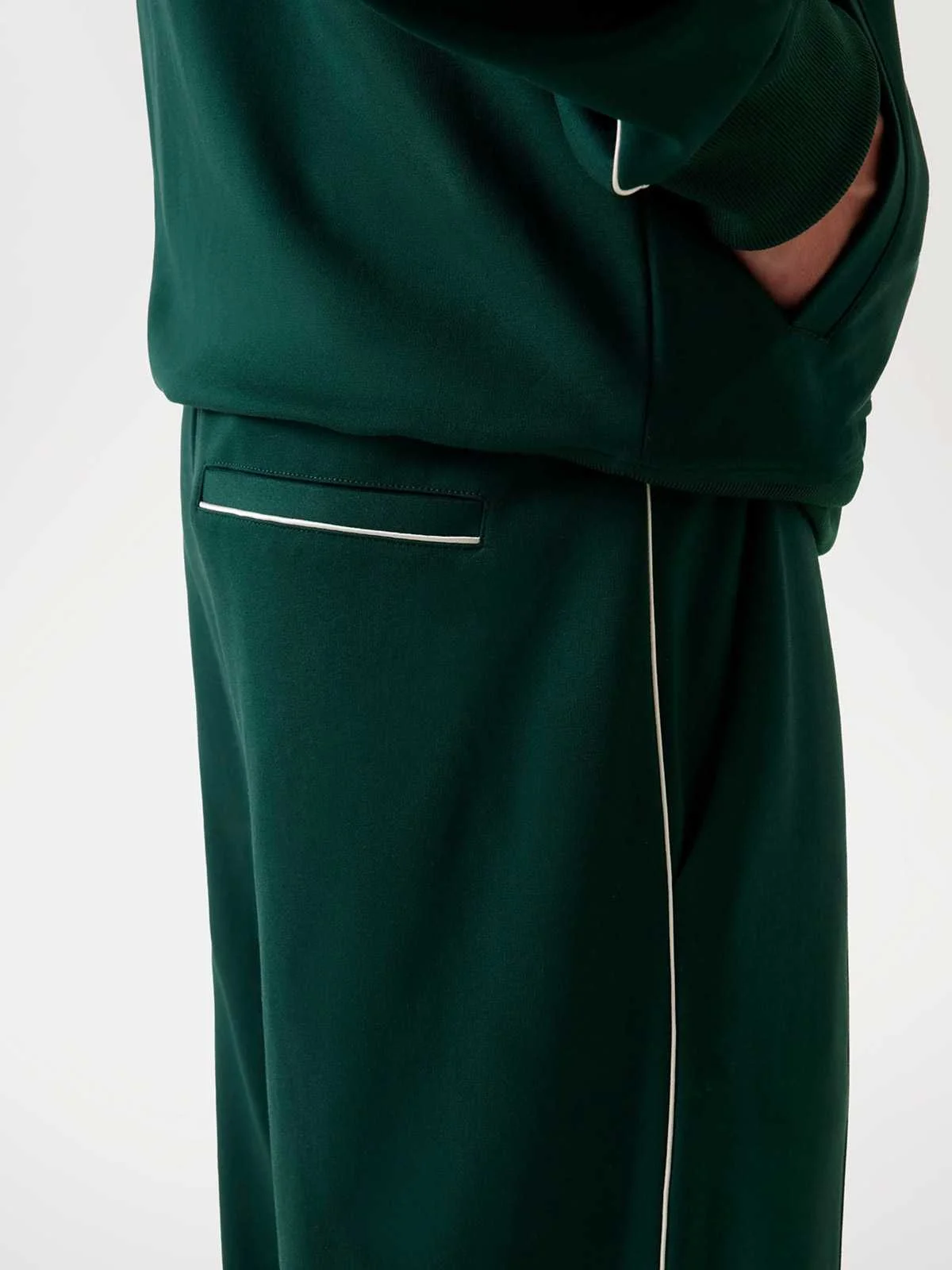 GUESS - INTERLOCK PANTS GUESS - INTERLOCK PANTS