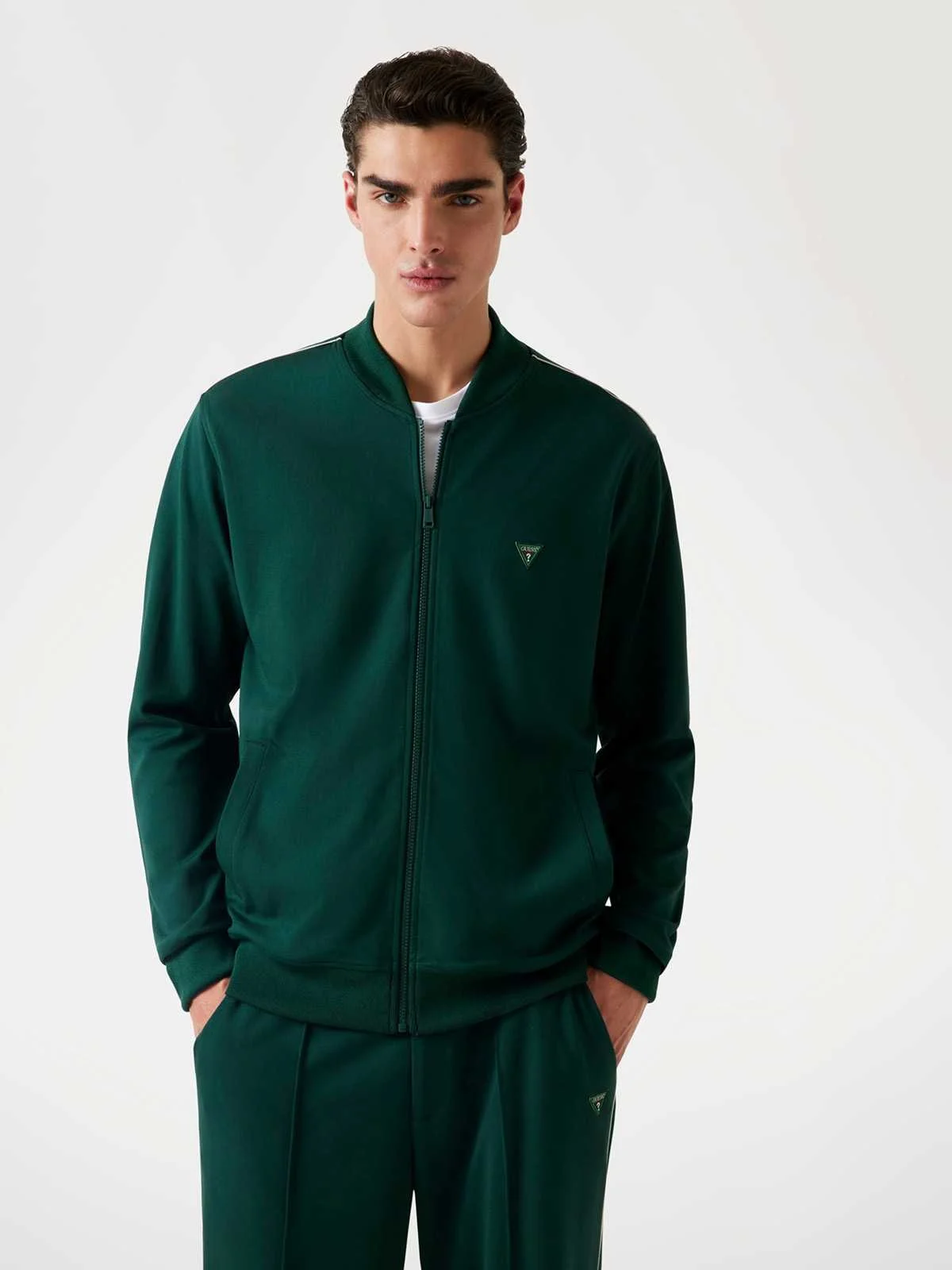 GUESS - TRUCK INTERLOCK SWEATSHIRT GUESS - TRUCK INTERLOCK SWEATSHIRT