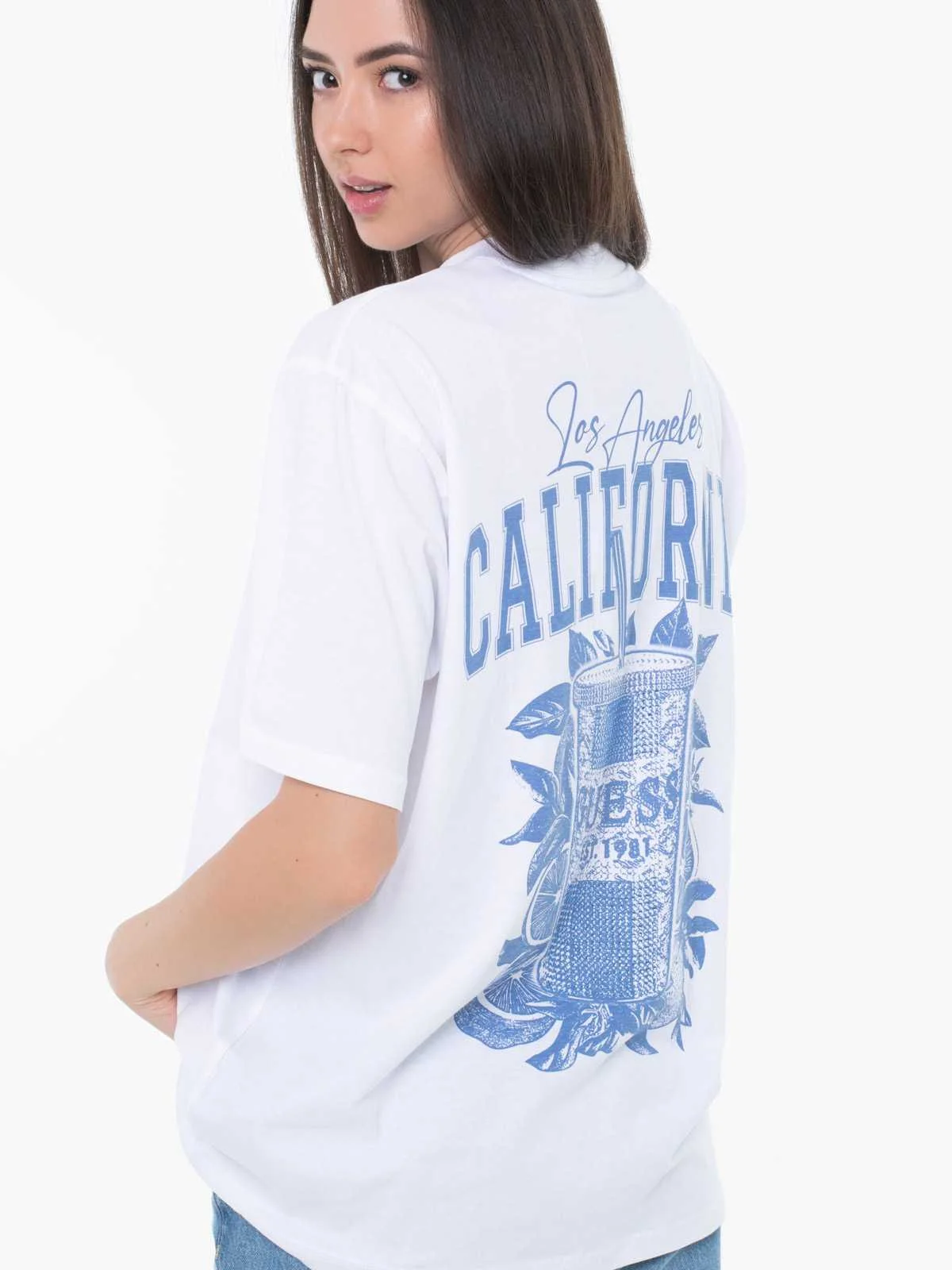 GUESS - CC SS MONOCHROME GRAPHIC TEE GUESS - CC SS MONOCHROME GRAPHIC TEE