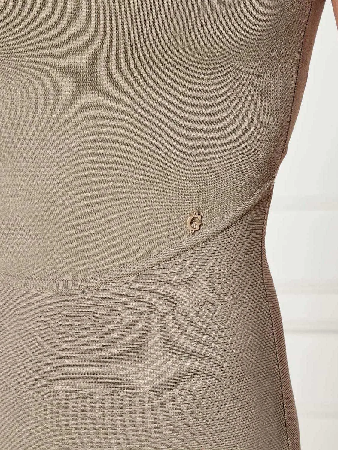 GUESS - SL CASSANDRA LONG SWTR DRESS GUESS - SL CASSANDRA LONG SWTR DRESS