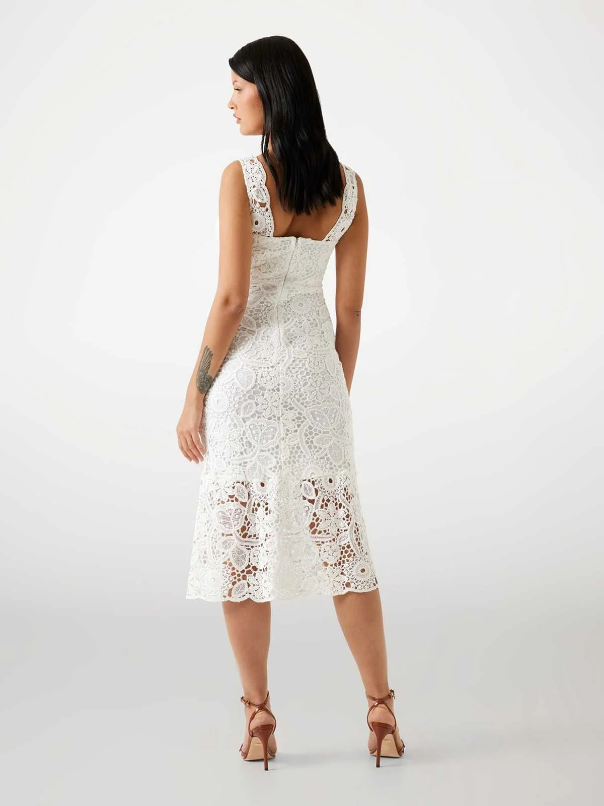 GUESS - SL ROSALIA CROCHET DRESS GUESS - SL ROSALIA CROCHET DRESS