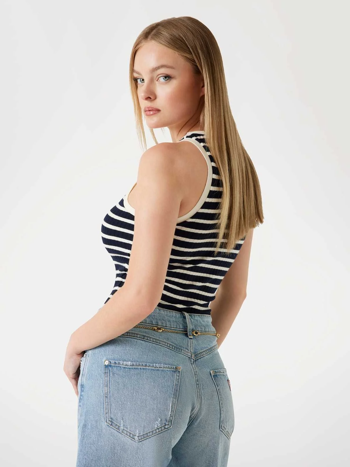 GUESS - CAMILLA STRIPED TANK TOP GUESS - CAMILLA STRIPED TANK TOP