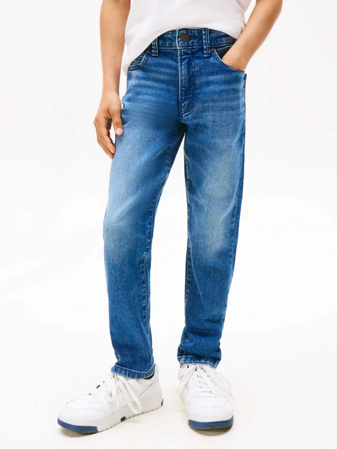Tommy Hilfiger - MODERN...