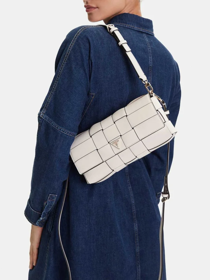 GUESS - MAYLEE FLAP... 2