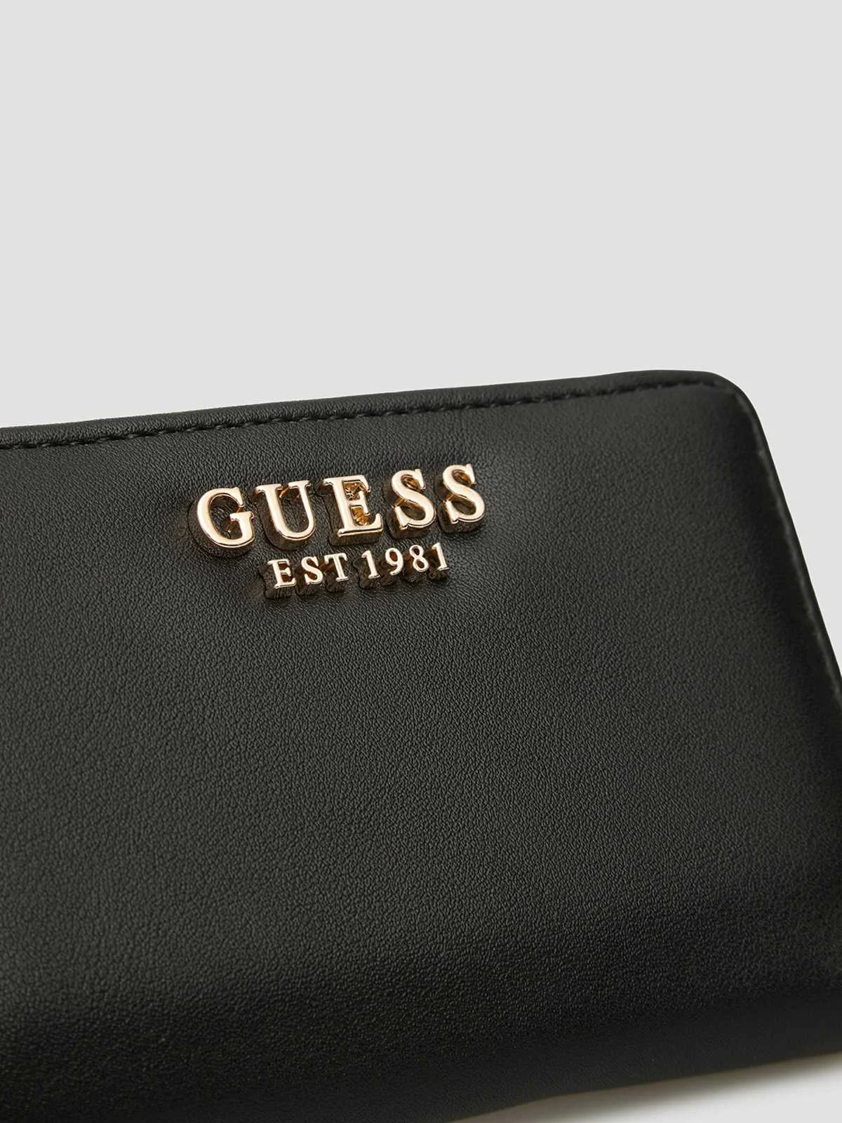 GUESS - TALENT SLG ZIP ARND CARD CASE GUESS - TALENT SLG ZIP ARND CARD CASE