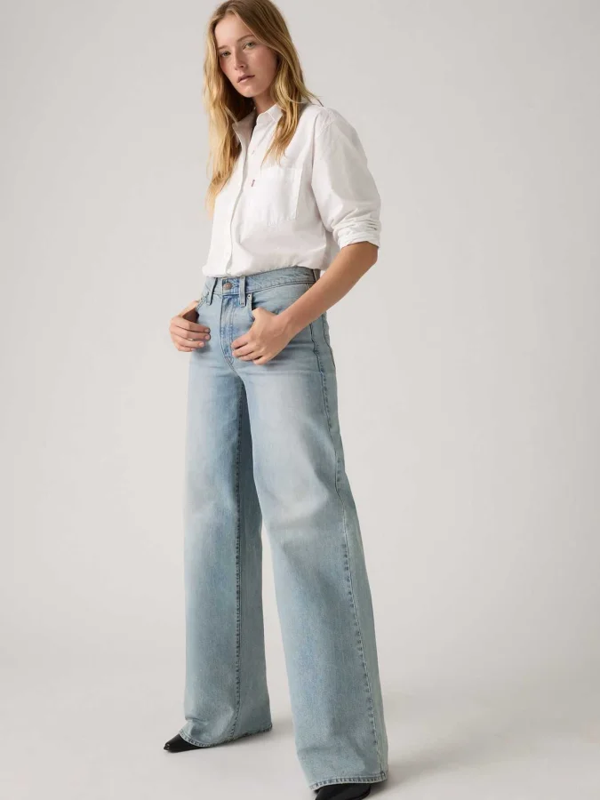 Levis® - 728 Hr Wide Leg 2
