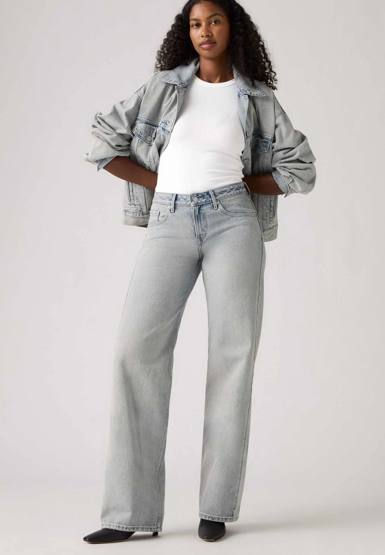 Levis® - Low Loose Levis® - Low Loose