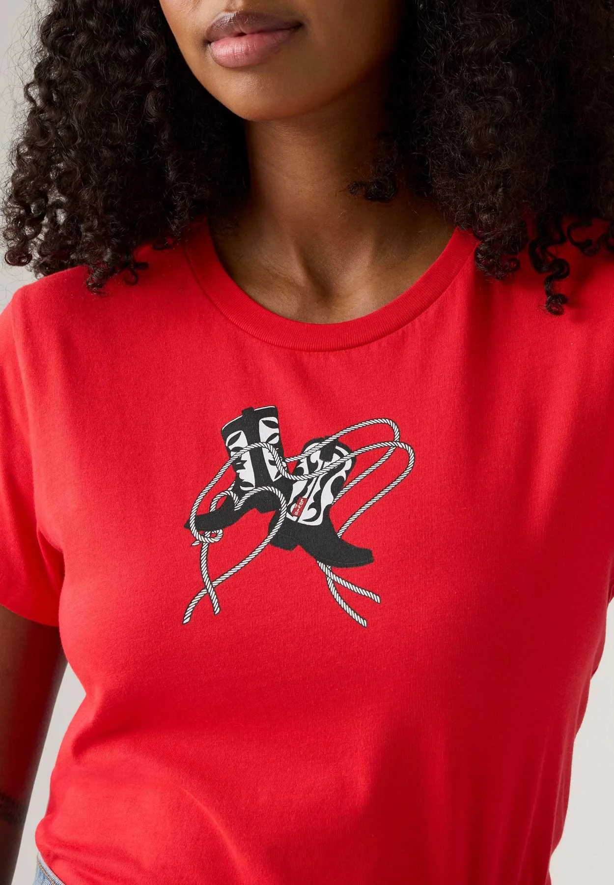 Levis® - The Perfect Tee Levis® - The Perfect Tee