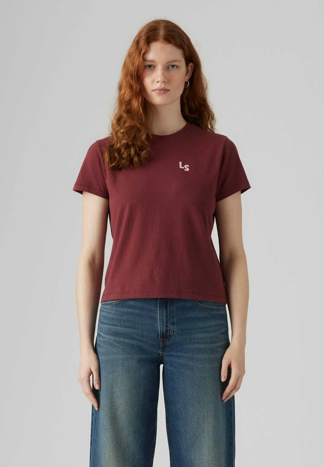 Levis® - Graphic Classic Tee Levis® - Graphic Classic Tee