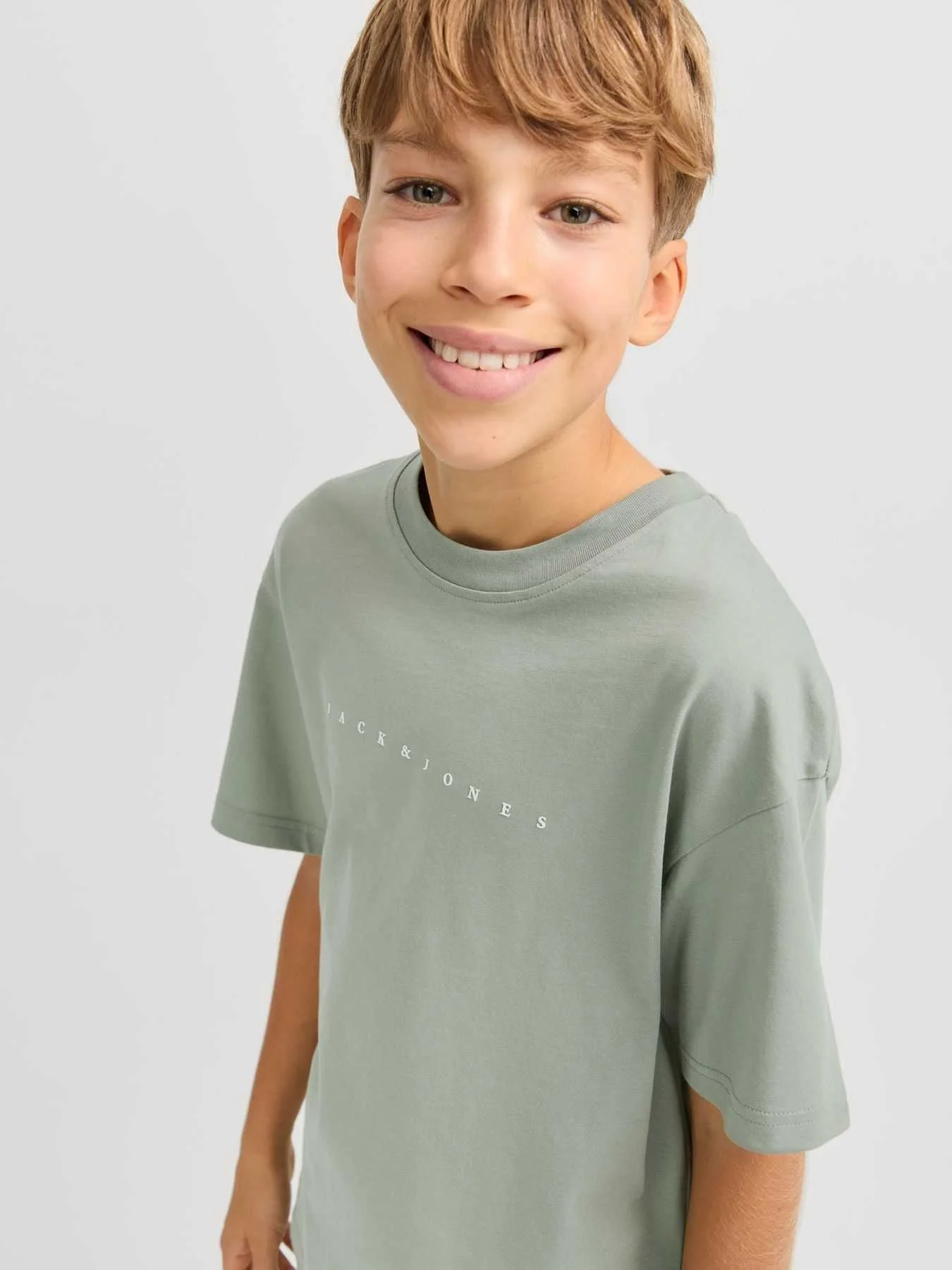 JACK&JONES JUNIOR - JJESTAR JJ TEE SS... JACK&JONES JUNIOR - JJESTAR JJ TEE SS...