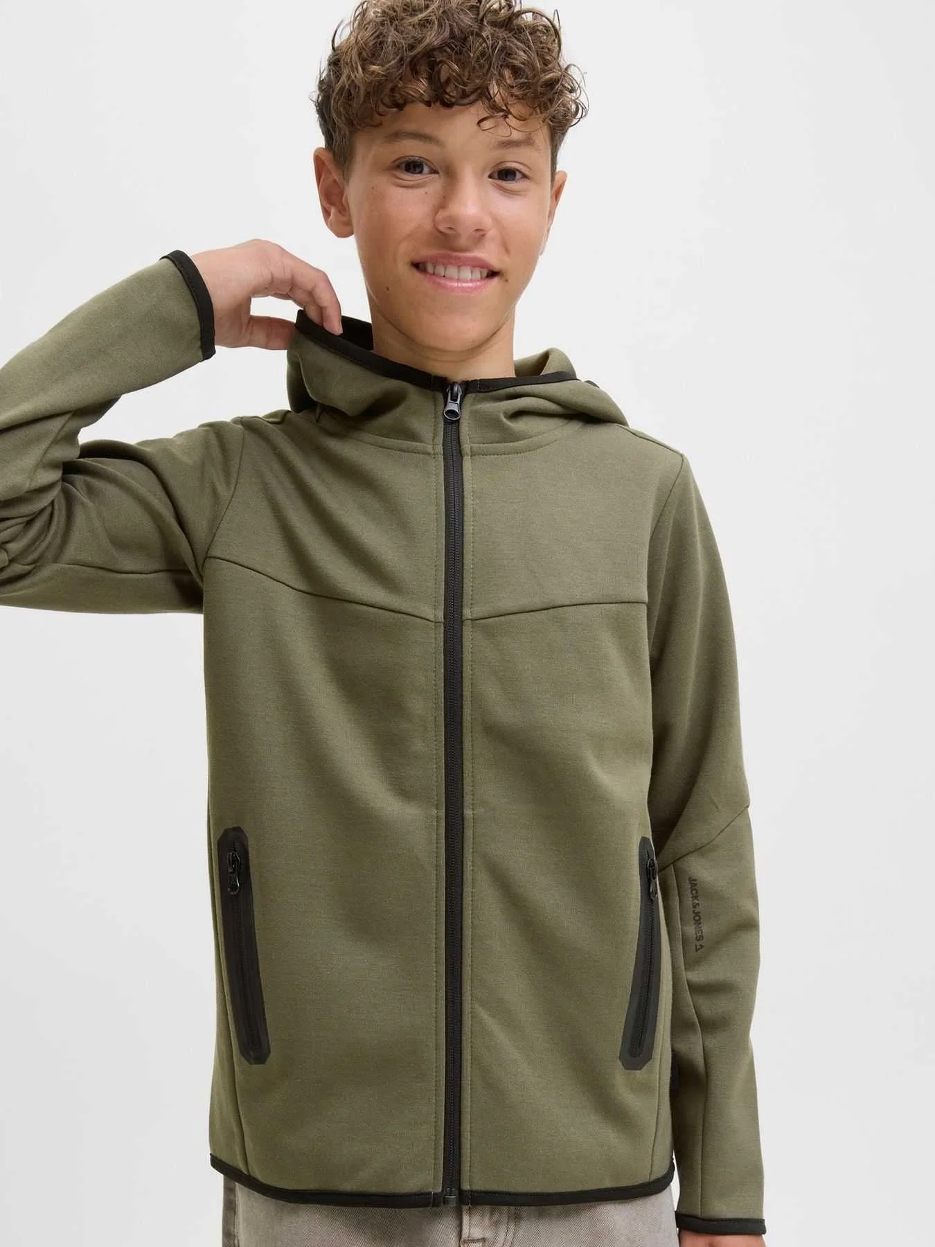 JACK&JONES JUNIOR - JCOFUSION SWEAT... JACK&JONES JUNIOR - JCOFUSION SWEAT...