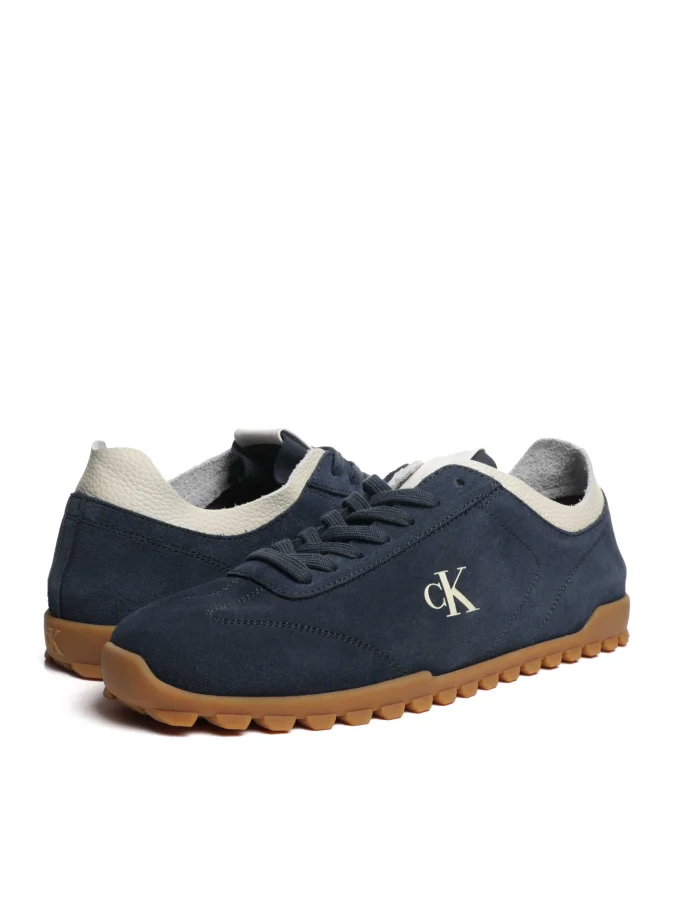 Calvin Klein - LOW PROFILE...