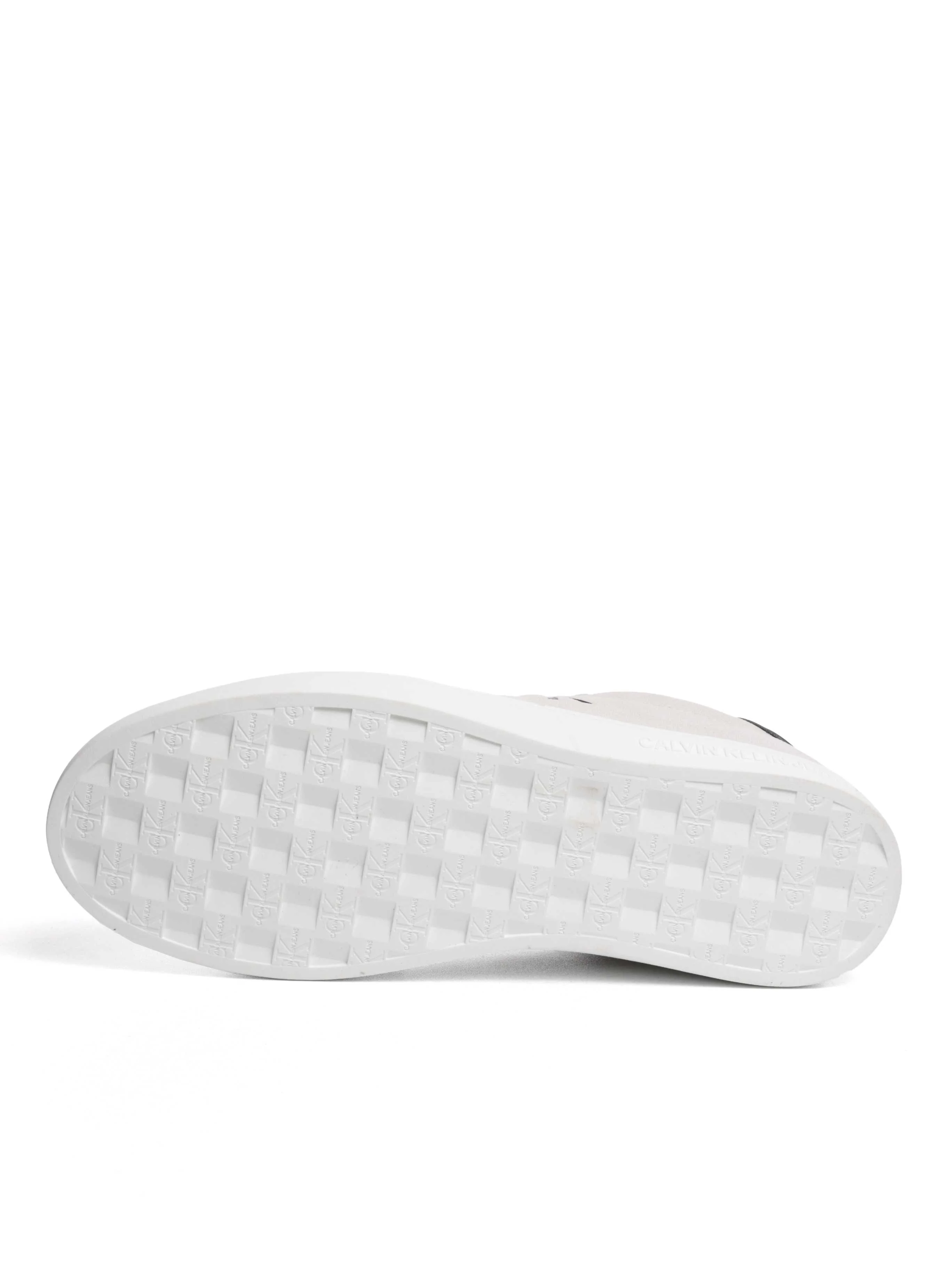 Calvin Klein - CLASSIC CUPSOLE MG SU Calvin Klein - CLASSIC CUPSOLE MG SU
