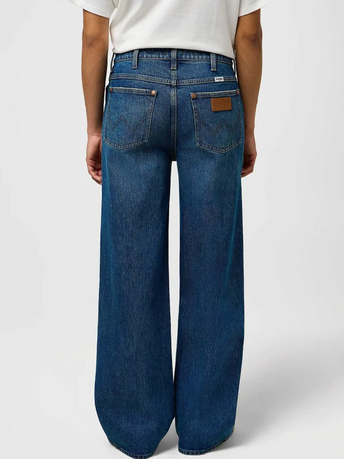 Wrangler - LOOSE STRAIGHT 2