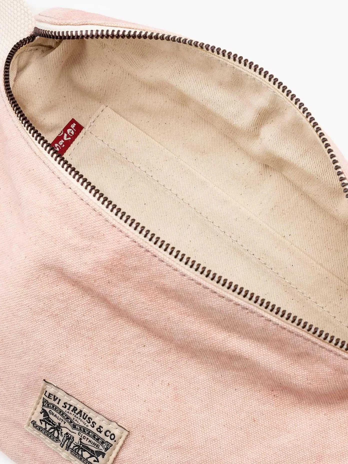 Levis® Levis®