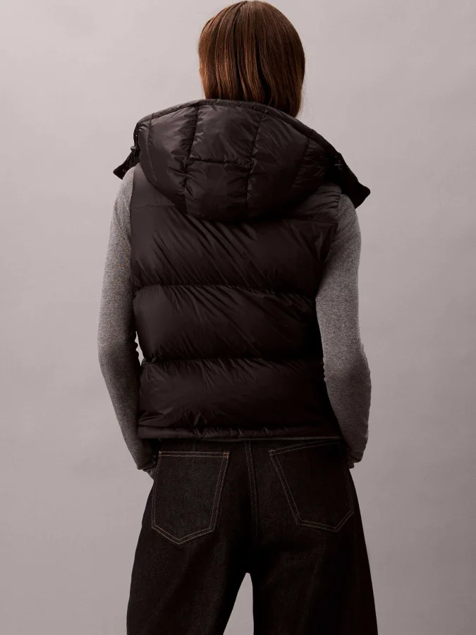 CALVIN KLEIN JEANS -... 2