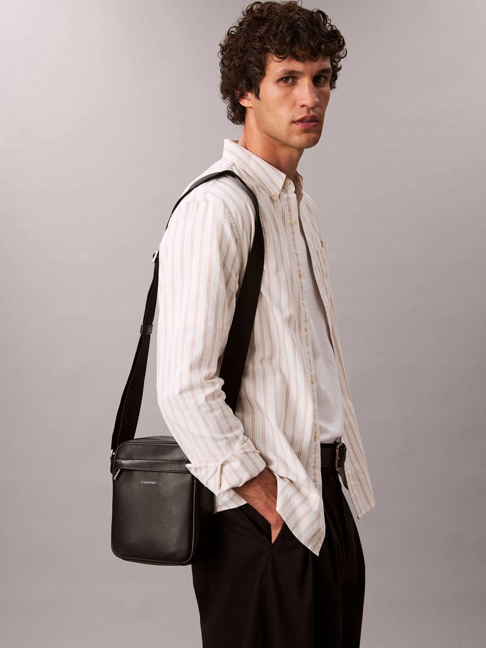 CALVIN KLEIN - RAISED REPORTER CALVIN KLEIN - RAISED REPORTER