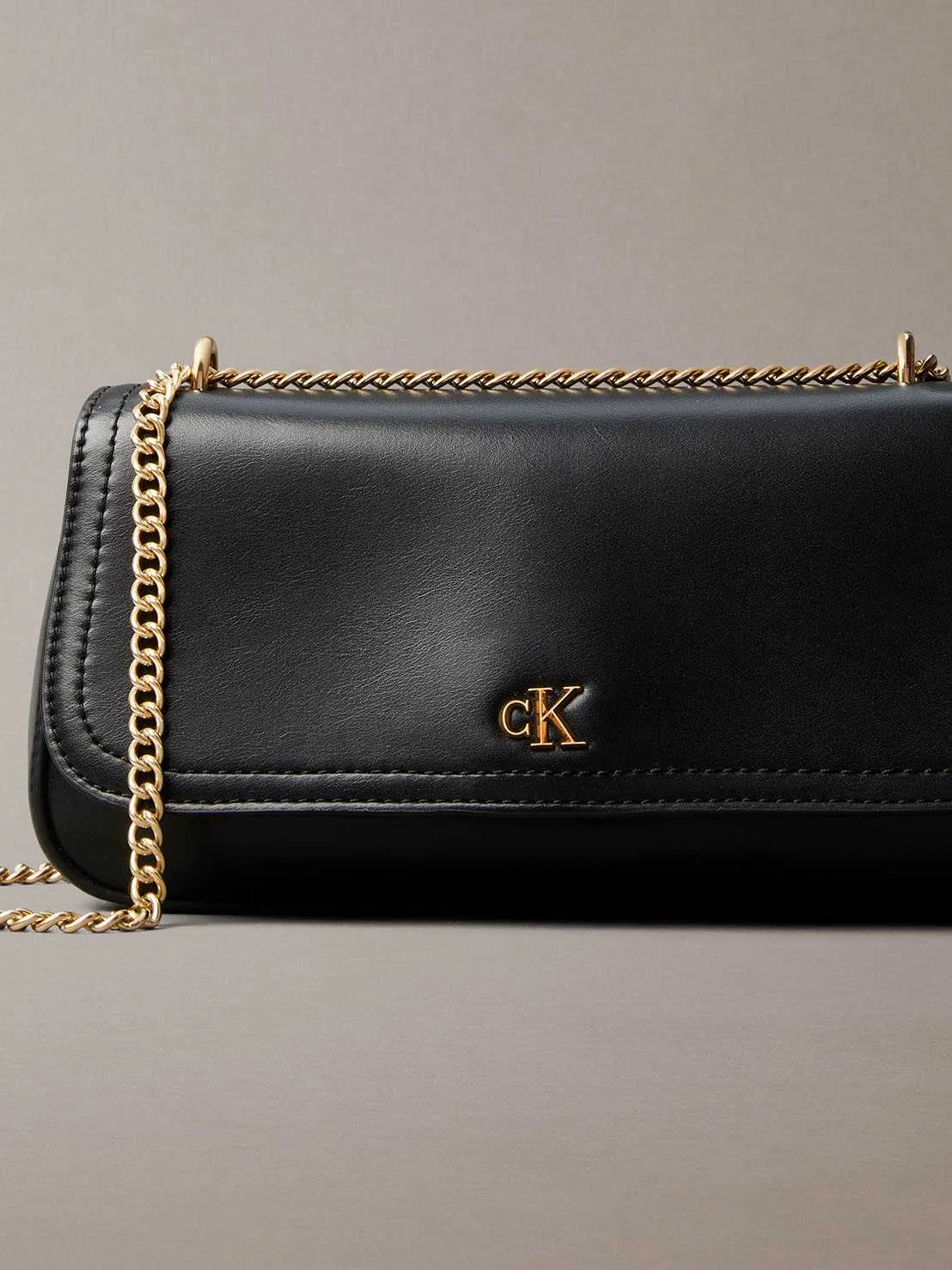 CALVIN KLEIN - CK CONVERTIBLE CHAIN... CALVIN KLEIN - CK CONVERTIBLE CHAIN...