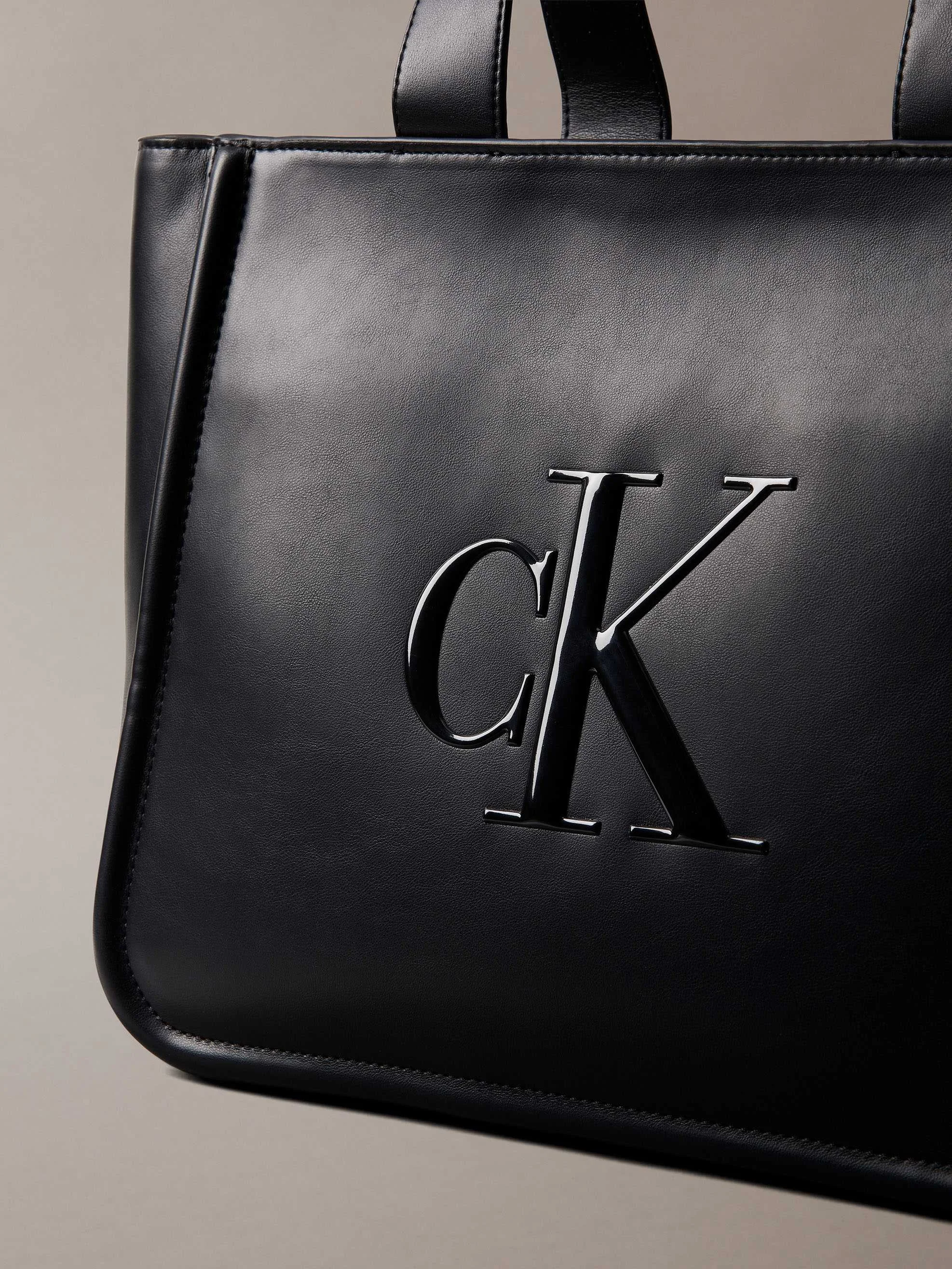 CALVIN KLEIN - BOLD CK MEDIUM TOTE CALVIN KLEIN - BOLD CK MEDIUM TOTE