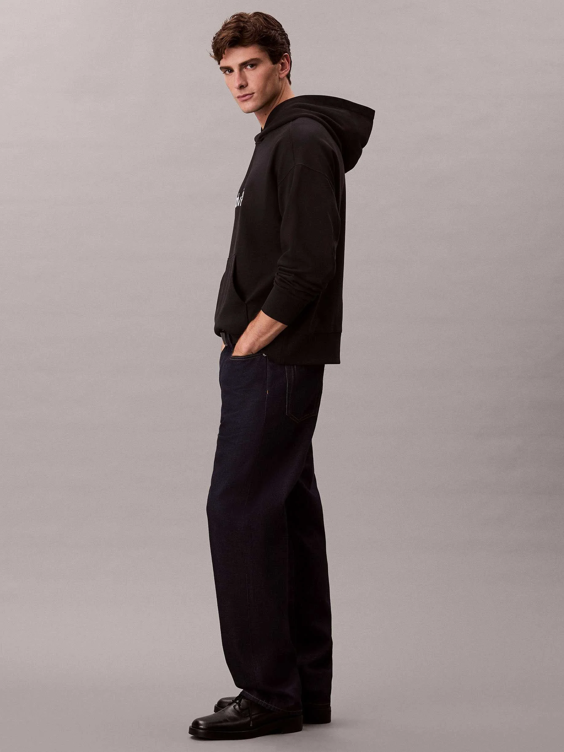 CALVIN KLEIN - LS STANDARD LOGO... CALVIN KLEIN - LS STANDARD LOGO...