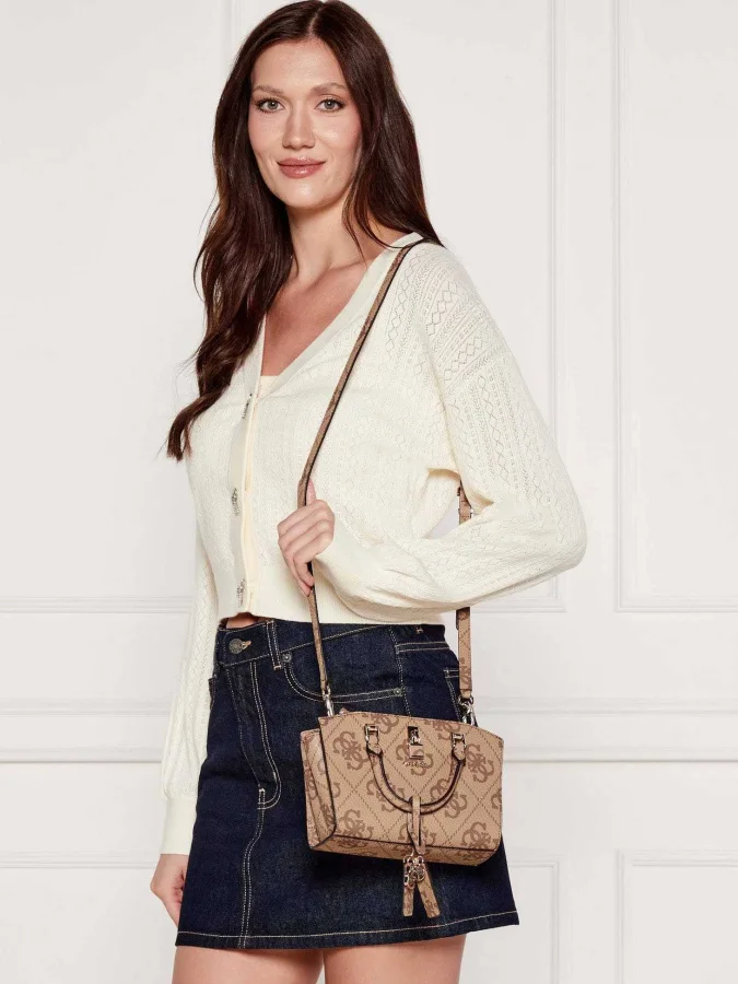 GUESS - QUEENSLAND MINI... 2