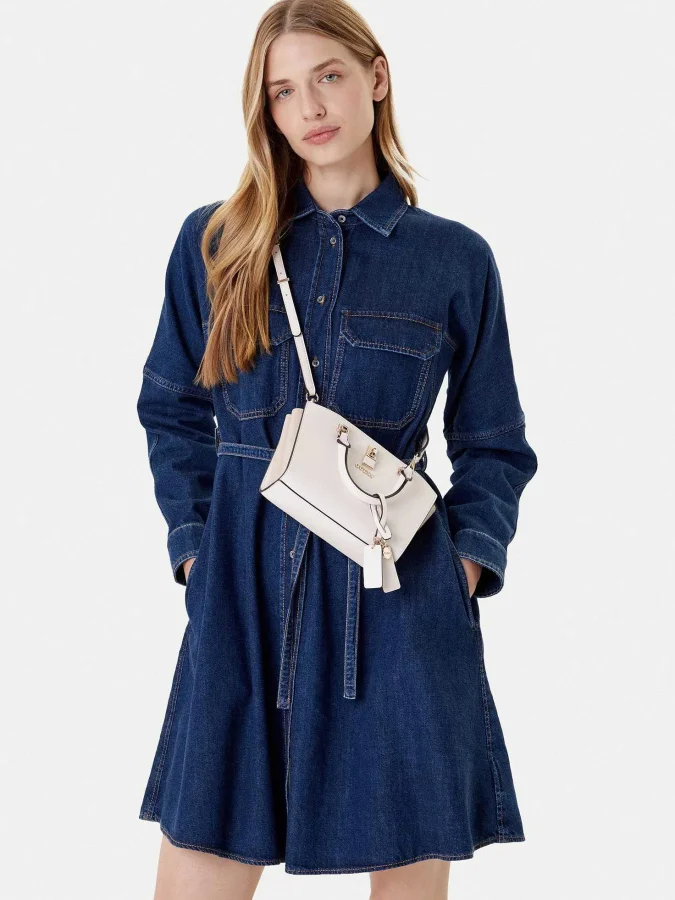 GUESS - QUEENSLAND MINI... 2